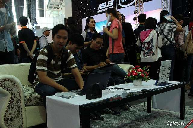 Tổng hợp những hình ảnh từ asus expo 2014 ở hồ chí minh - 12