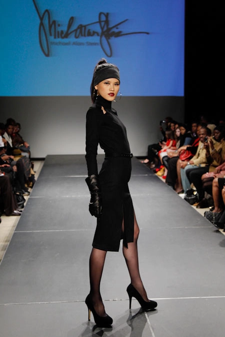 Top model hoàng thùy tự tin catwalk tại new york - 6