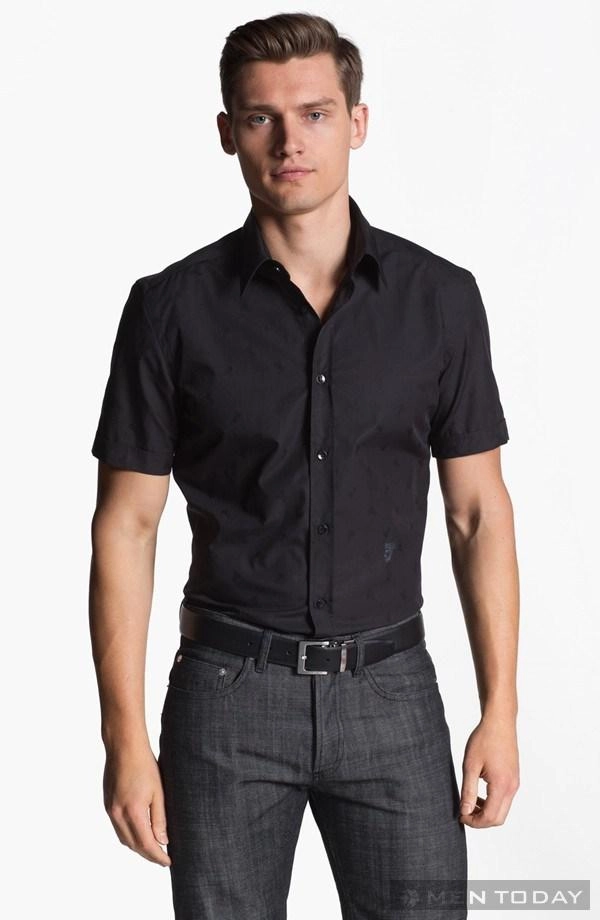 Trang phục mùa hè đơn giản cho nam từ versace - 3