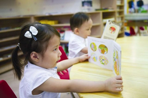 Trẻ em có thể biết đọc từ rất sớm - 1