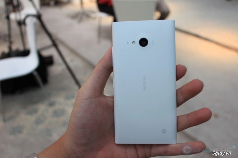 Trên tay lumia 730 smartphone selfie của microsoft - 6