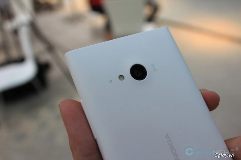 Trên tay lumia 730 smartphone selfie của microsoft - 7