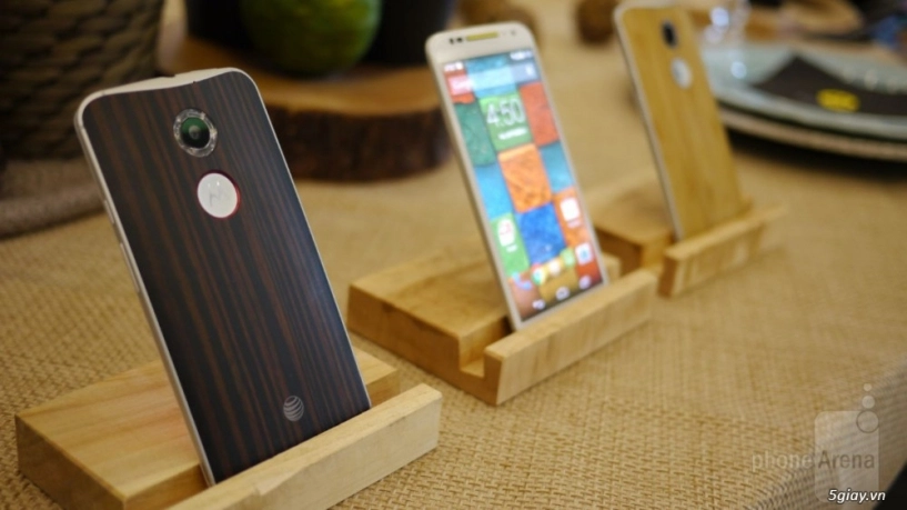 Trên tay moto x thế hệ 2 máy đẹp cấu hình khỏe camera bình thường - 2