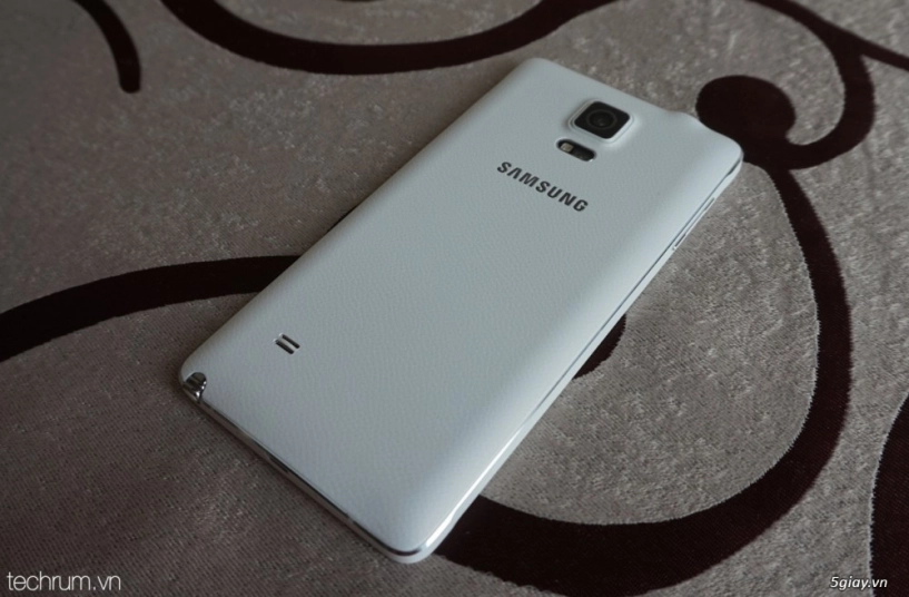 Samsung galaxy note 4 là bản nâng cấp rất đáng giá vượt trội note 3 - 4