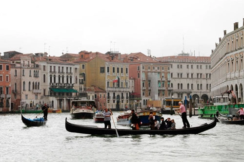 Venice không chỉ có lãng mạn - 2