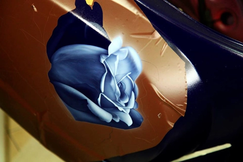 Vespa độ phong cách với phiên bản hoa hồng xanh - 2