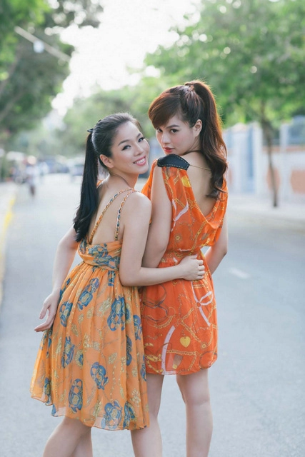 Vũ thu phương lệ quyên dạo phố với thời trang mùa hè - 3