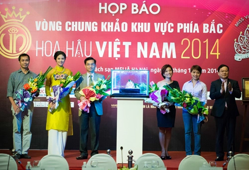 Vương miện 25 tỷ đồng của hoa hậu vn 2014 lập kỷ lục - 3