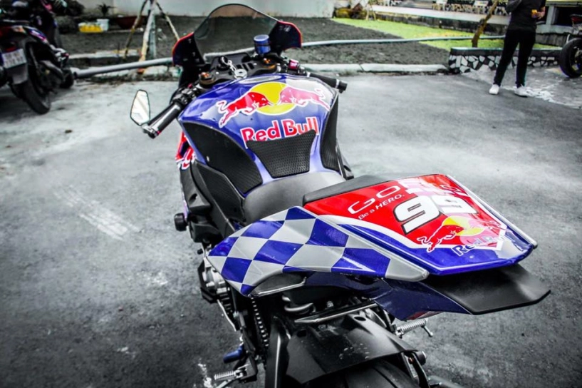 Yamaha r1 phiên bản redbull đầy quyến rũ - 6