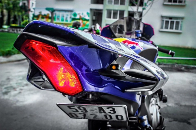 Yamaha r1 phiên bản redbull đầy quyến rũ - 8