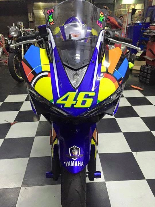 Yamaha r3 với phong cách valentino rossi - 2