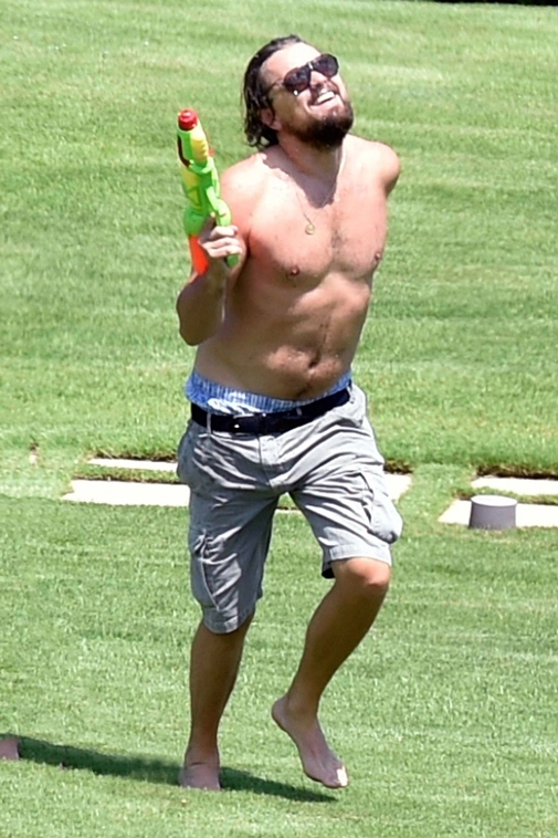 11 lần leonardo dicaprio gây bão cộng đồng mạng - 14
