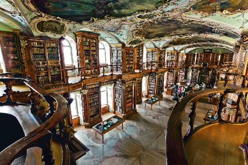 9 thư viện hiện đại và lộng lẫy trên thế giới - 2