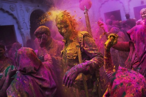 Ấn độ chìm trong sắc màu của lễ hội holi 2015 - 5