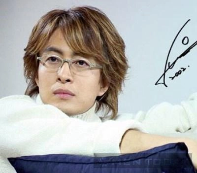 Bae yong joon bớt phần nam tính vì tóc dài - 2