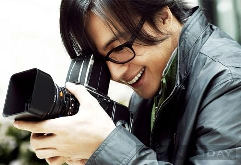 Bae yong joon bớt phần nam tính vì tóc dài - 8