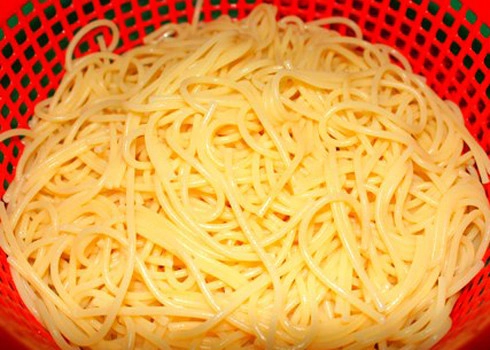 Bí quyết để luộc pasta đúng cách - 2