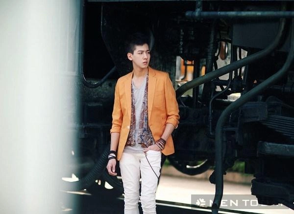 Biến tấu nhanh blazer từ công sở tới buổi hẹn - 13
