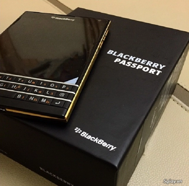 Blackberry passport có thêm phiên bản màu vàng - 1