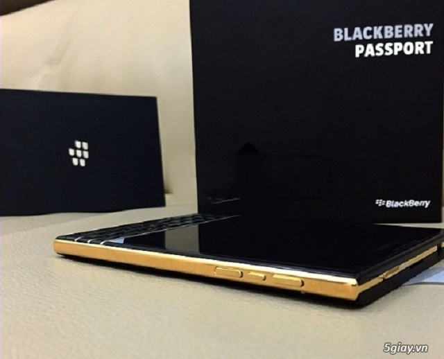 Blackberry passport có thêm phiên bản màu vàng - 2