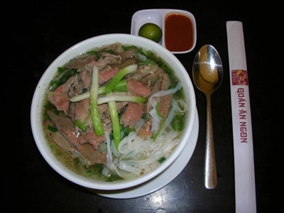 Bữa sáng tại quán ăn ngon - 1