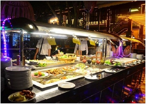 Buffet hải sản tại nhà hàng lã vọng - 3