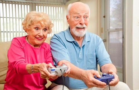 Chơi điện tử giúp người già nhớ tốt hơn - 1