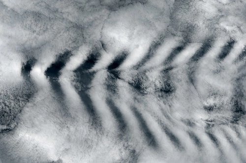Đám mây dạng sóng kỳ lạ ở ấn độ dương - 1