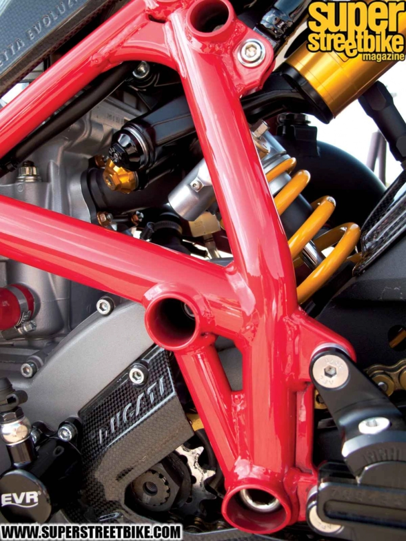 Ducati 1098 phiên bản độ full carbon - 3