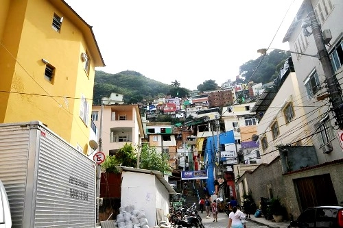 Favela - khu ổ chuột tội phạm nổi danh thế giới - 2