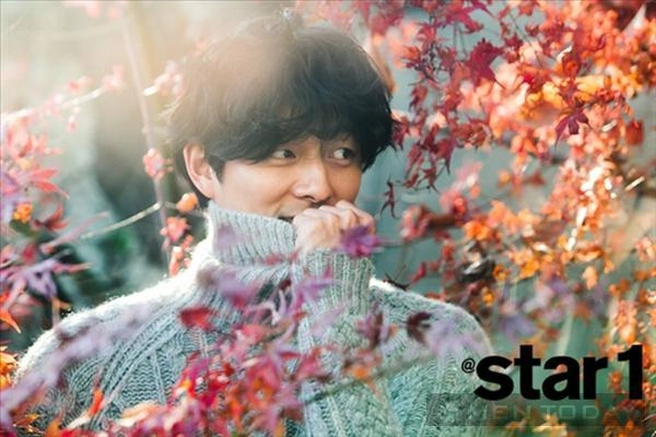 Gong yoo lãng tử và lịch lãm trên tạp chí star 1 và lofficiel hommes - 7