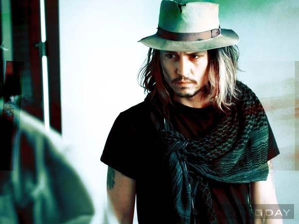 Gu thời trang phá cách của cướp biển jack sparrow - 5