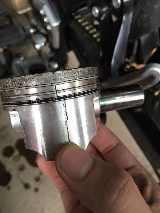 Hậu quả của việc độ pô xăng lửa cho raider quá tay - 4