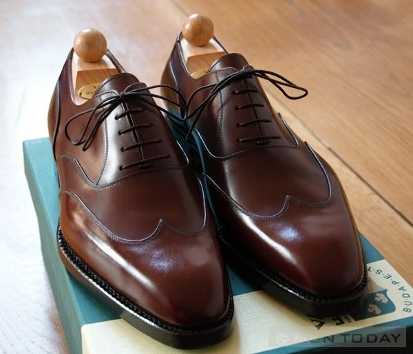 Họa tiết trang trí quen thuộc cho giày brogue - 7