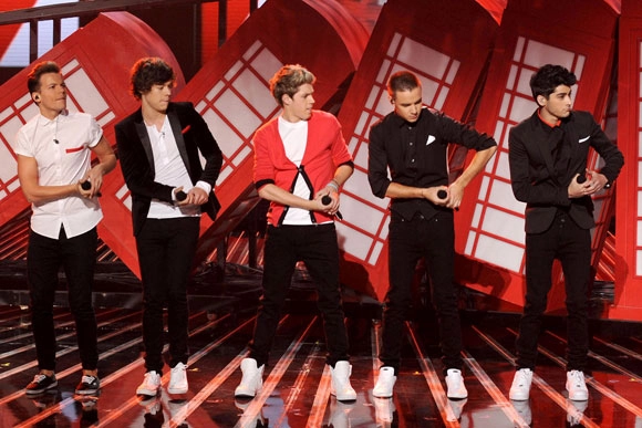 Học lỏm style sân khấu của one direction - 10