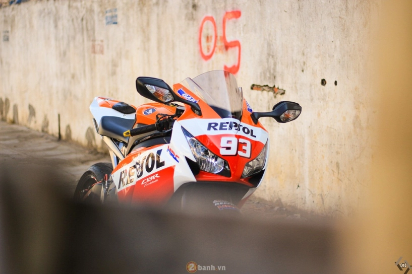 Honda cbr1000rr repsol mm93 khoe sắc - 2