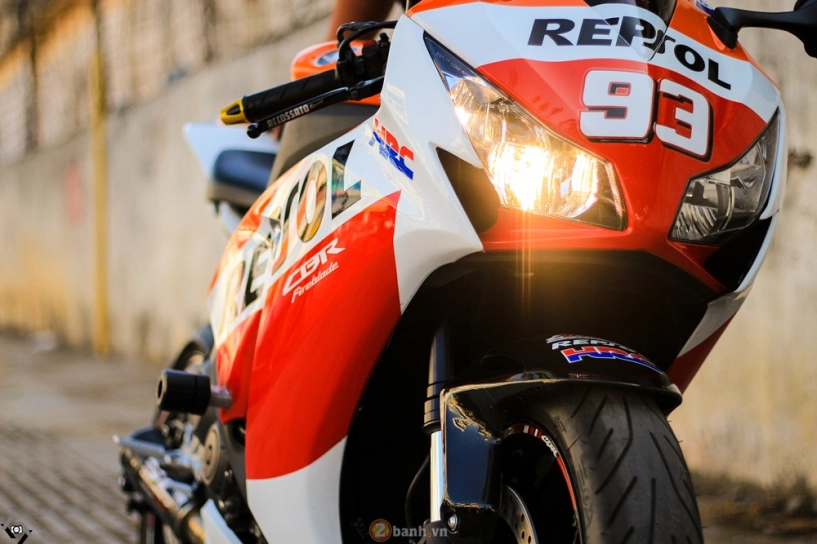 Honda cbr1000rr repsol mm93 khoe sắc - 4