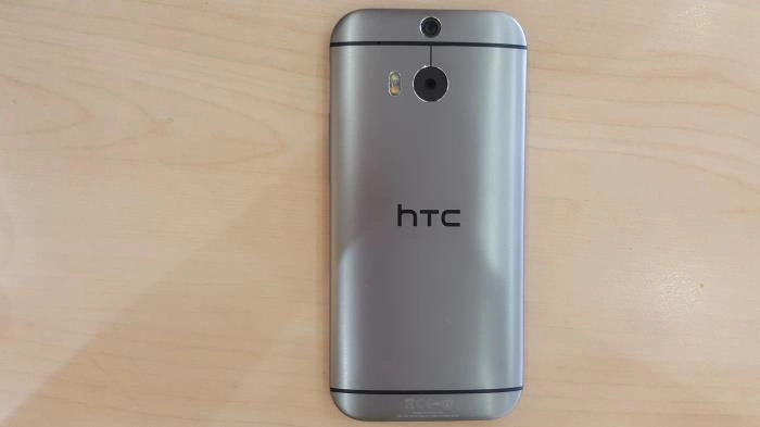 Htc one m8 những điểm khác biệt với phiên bản 2014 - 3