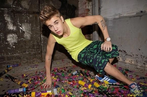 Justin bieber trẻ trung và năng động với trang phục adidas - 7