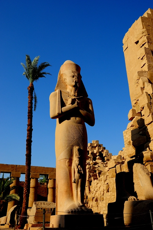 Karnak đền thiêng giữa sa mạc nóng bỏng - 2