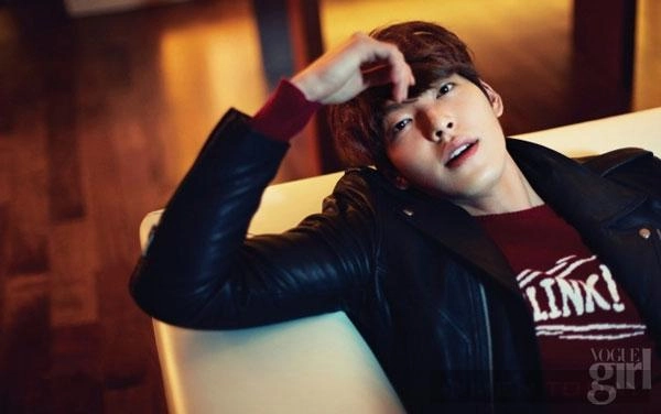 Kim woo bin mạnh mẽ và cuốn hút trên các tạp chí - 2