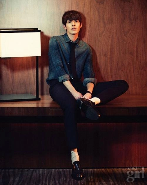 Kim woo bin mạnh mẽ và cuốn hút trên các tạp chí - 4