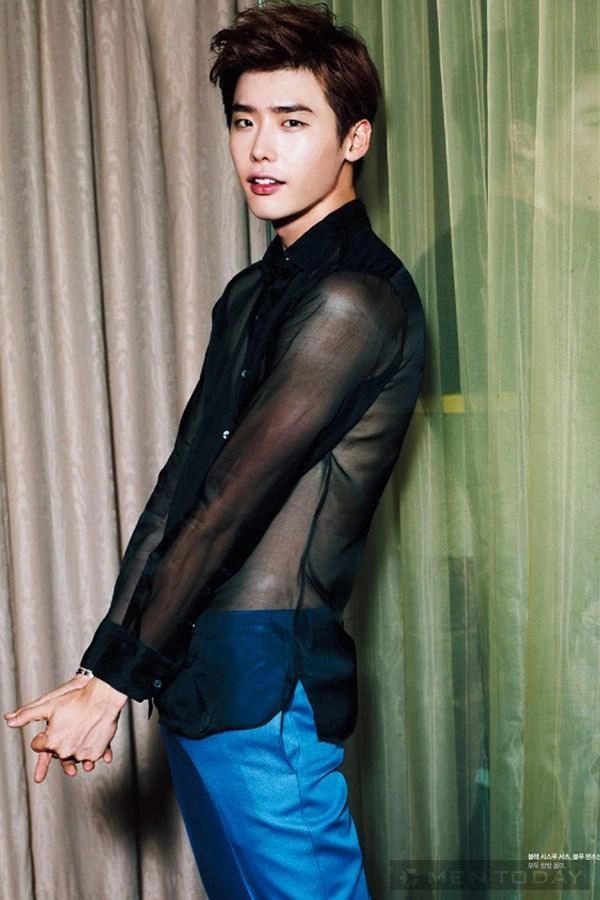 Lee jong suk đa phong cách trên các tạp chí tháng 10 - 27