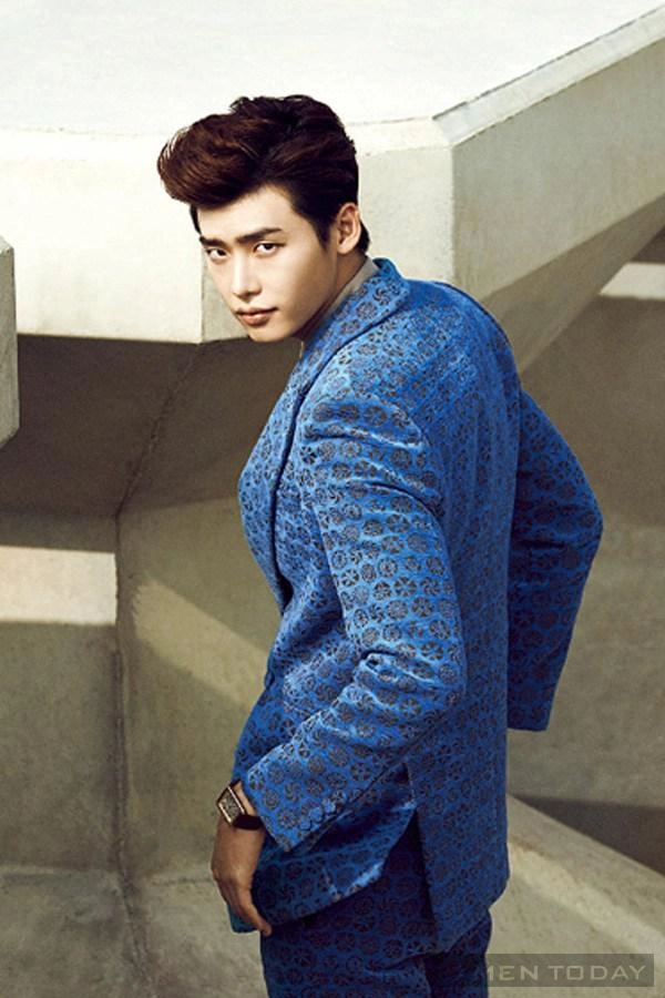 Lee jong suk đa phong cách trên các tạp chí tháng 10 - 32