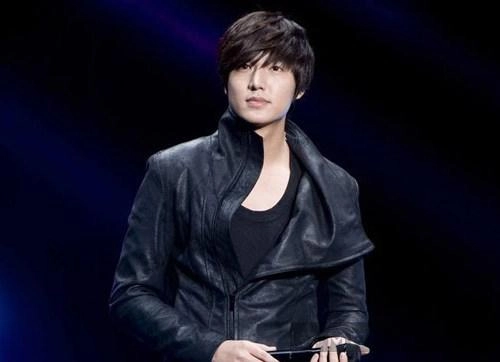 Lee min ho bất ngờ chọn hà nội làm liveshow - 3