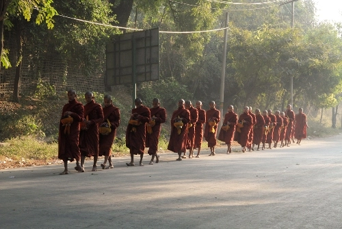 Mandalay không chỉ có đền chùa - 3