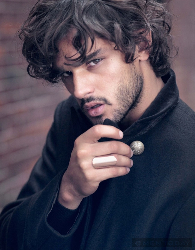 Marlon teixeira quyến rũ trong catalogue thuđông 2013 của el palacio de hierro - 2