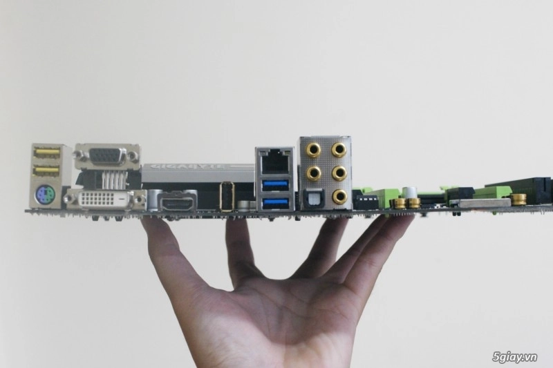Mở hộp bo mạch chủ gigabyte g1 sniper b6 tiếp nối thành công - 11