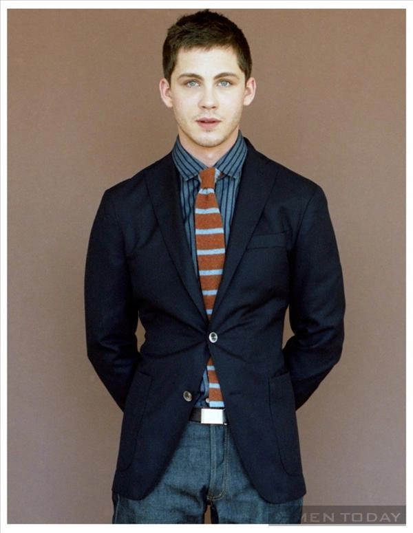 Nam diễn viên logan lerman đơn giản trên nylon guys mexico - 3