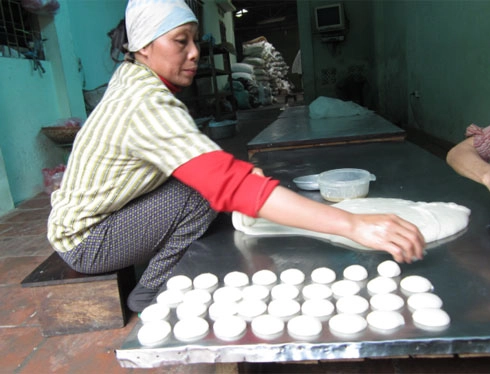 Nghề làm bánh dày giò - 5